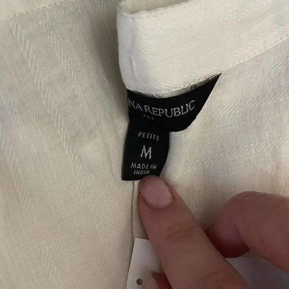 Banana Republic Embroidered Top - Picture 15 of 16